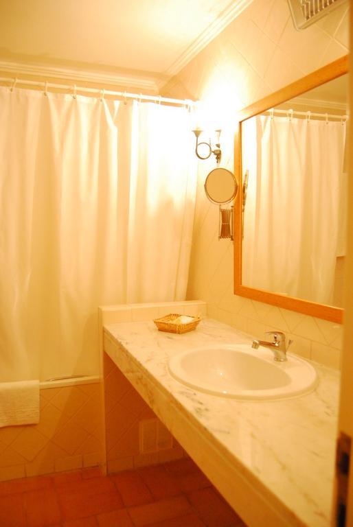 Refugio Da Vila Portel Habitación foto